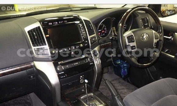 Buy Import Toyota Land Cruiser White Car in Import - Dubai in Ethiopia Buy Import Toyota Land Cruiser White Car in Import - Dubai in Ethiopia