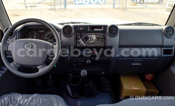 Buy Import Toyota Land Cruiser White Car in Import - Dubai in Ethiopia Buy Import Toyota Land Cruiser White Car in Import - Dubai in Ethiopia