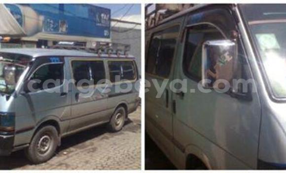 Buy Used Toyota Hiace Silver Car in Addis–Ababa in Ethiopia Buy Used Toyota Hiace Silver Car in Addis–Ababa in Ethiopia