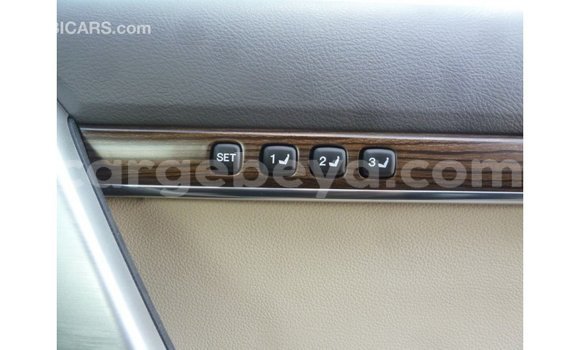 Acheter Import Voiture Toyota Land Cruiser Noir à Import - Dubai, Ethiopie Acheter Import Voiture Toyota Land Cruiser Noir à Import - Dubai, Ethiopie
