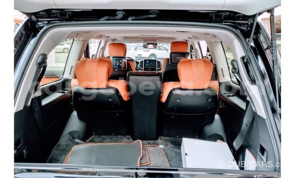 Buy Import Toyota Land Cruiser Black Car in Import - Dubai in Ethiopia Buy Import Toyota Land Cruiser Black Car in Import - Dubai in Ethiopia