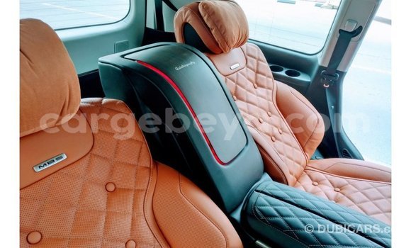 Buy Import Toyota Land Cruiser Black Car in Import - Dubai in Ethiopia Buy Import Toyota Land Cruiser Black Car in Import - Dubai in Ethiopia