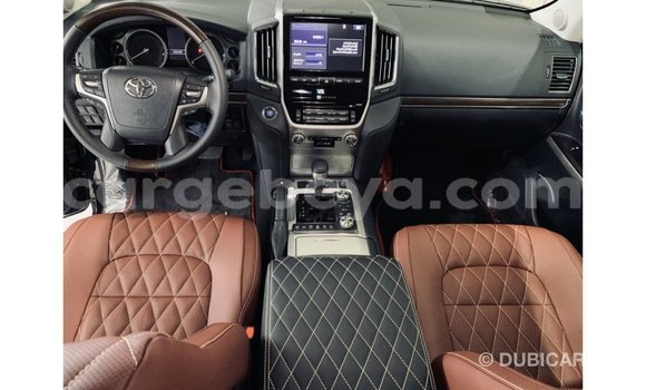 Buy Import Toyota Land Cruiser Black Car in Import - Dubai in Ethiopia Buy Import Toyota Land Cruiser Black Car in Import - Dubai in Ethiopia