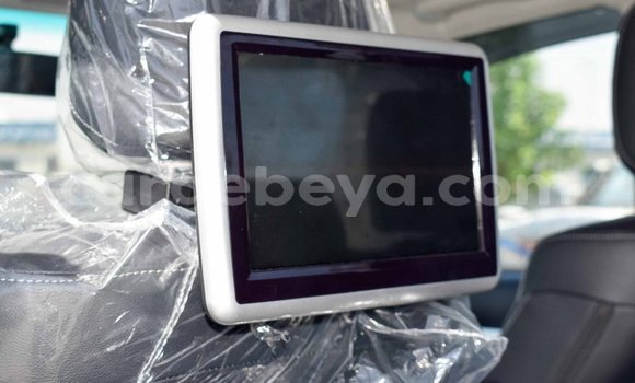 Haaraa Toyota Hilux Silver Makiinaa iti Abiy Adi keessatti Tigray keessatti Haaraa Toyota Hilux Silver Makiinaa iti Abiy Adi keessatti Tigray keessatti