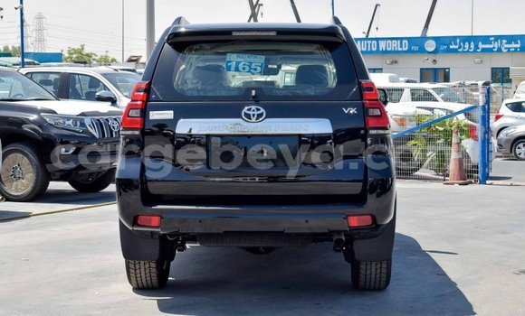 Haaraa Toyota Land Cruiser Prado Black Makiinaa iti Abiy Adi keessatti Tigray keessatti Haaraa Toyota Land Cruiser Prado Black Makiinaa iti Abiy Adi keessatti Tigray keessatti