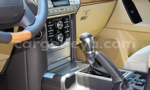 Buy New Toyota Land Cruiser Prado White Car in Abiy Adi in Tigray Buy New Toyota Land Cruiser Prado White Car in Abiy Adi in Tigray