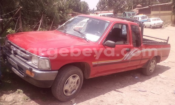 Buy Used Toyota Pickup Red Car in Addis–Ababa in Ethiopia Buy Used Toyota Pickup Red Car in Addis–Ababa in Ethiopia