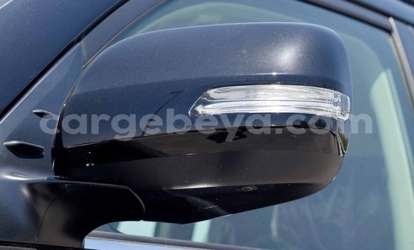 Haaraa Toyota Land Cruiser Black Makiinaa iti Abiy Adi keessatti Tigray keessatti Haaraa Toyota Land Cruiser Black Makiinaa iti Abiy Adi keessatti Tigray keessatti