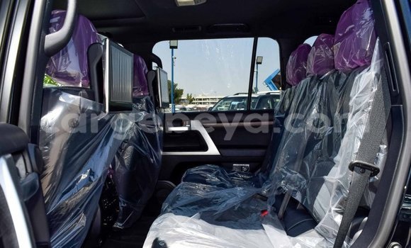 Buy New Toyota Land Cruiser Black Car in Abiy Adi in Tigray Buy New Toyota Land Cruiser Black Car in Abiy Adi in Tigray