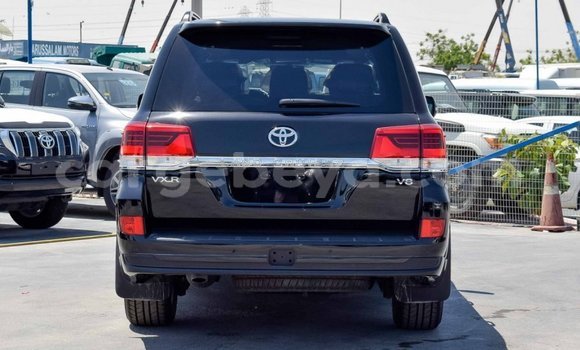 Buy New Toyota Land Cruiser Black Car in Abiy Adi in Tigray Buy New Toyota Land Cruiser Black Car in Abiy Adi in Tigray
