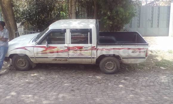 Buy Used Toyota Hilux White Car in Addis–Ababa in Ethiopia Buy Used Toyota Hilux White Car in Addis–Ababa in Ethiopia