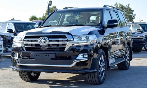 Buy New Toyota Land Cruiser Black Car in Abiy Adi in Tigray Buy New Toyota Land Cruiser Black Car in Abiy Adi in Tigray