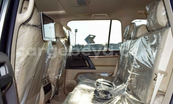 Buy New Toyota Land Cruiser Black Car in Abiy Adi in Tigray Buy New Toyota Land Cruiser Black Car in Abiy Adi in Tigray