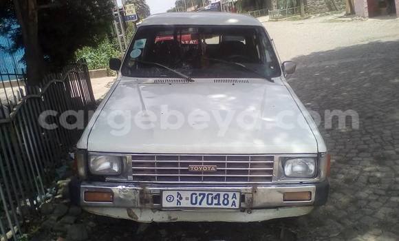 Buy Used Toyota Hilux White Car in Addis–Ababa in Ethiopia Buy Used Toyota Hilux White Car in Addis–Ababa in Ethiopia