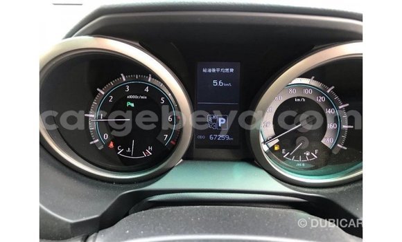 ይግዙ Imported Toyota Land Cruiser ጥቁር መኪና በ Import - Dubai በ ኢትዮጵያ ይግዙ Imported Toyota Land Cruiser ጥቁር መኪና በ Import - Dubai በ ኢትዮጵያ