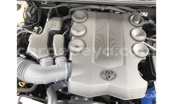 ይግዙ Imported Toyota Land Cruiser ጥቁር መኪና በ Import - Dubai በ ኢትዮጵያ ይግዙ Imported Toyota Land Cruiser ጥቁር መኪና በ Import - Dubai በ ኢትዮጵያ