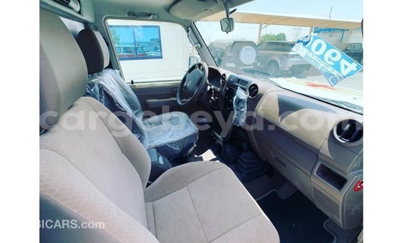 Buy Import Toyota Land Cruiser Beige Car in Import - Dubai in Ethiopia Buy Import Toyota Land Cruiser Beige Car in Import - Dubai in Ethiopia