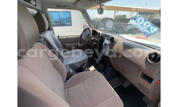 Buy Import Toyota Land Cruiser Beige Car in Import - Dubai in Ethiopia Buy Import Toyota Land Cruiser Beige Car in Import - Dubai in Ethiopia