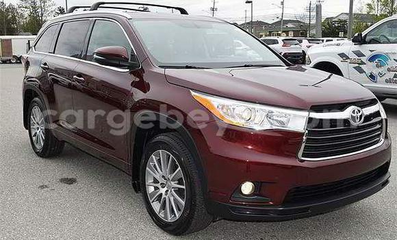 Buy Used Toyota Highlander Red Car in Addis–Ababa in Ethiopia Buy Used Toyota Highlander Red Car in Addis–Ababa in Ethiopia