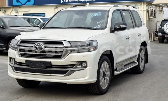 Buy Import Toyota Land Cruiser White Car in Import - Dubai in Ethiopia Buy Import Toyota Land Cruiser White Car in Import - Dubai in Ethiopia