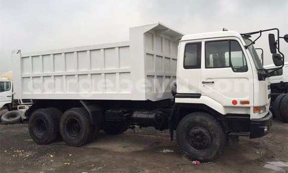 Buy Used Nissan UD White Truck in Addis–Ababa in Ethiopia Buy Used Nissan UD White Truck in Addis–Ababa in Ethiopia