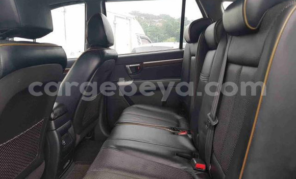 Buy Used Hyundai Santa Fe Silver Car in Abiy Adi in Tigray Buy Used Hyundai Santa Fe Silver Car in Abiy Adi in Tigray
