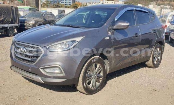 Buy Used Hyundai Tucson Silver Car in Abiy Adi in Tigray Buy Used Hyundai Tucson Silver Car in Abiy Adi in Tigray