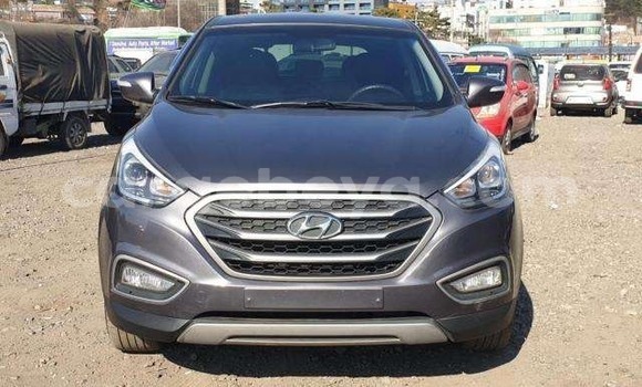 Buy Used Hyundai Tucson Silver Car in Abiy Adi in Tigray Buy Used Hyundai Tucson Silver Car in Abiy Adi in Tigray