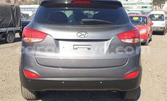 Buy Used Hyundai Tucson Silver Car in Abiy Adi in Tigray Buy Used Hyundai Tucson Silver Car in Abiy Adi in Tigray