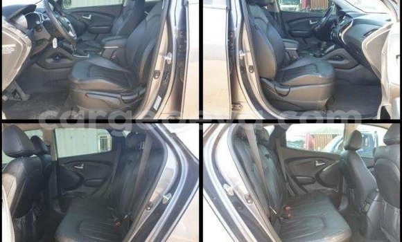 Buy Used Hyundai Tucson Silver Car in Abiy Adi in Tigray Buy Used Hyundai Tucson Silver Car in Abiy Adi in Tigray