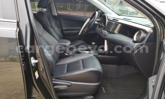 Buy Used Toyota RAV4 Black Car in Abiy Adi in Tigray Buy Used Toyota RAV4 Black Car in Abiy Adi in Tigray