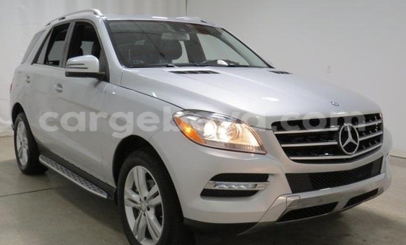 Buy Used Mercedes‒Benz ML-Class Silver Car in Addis–Ababa in Ethiopia Buy Used Mercedes‒Benz ML-Class Silver Car in Addis–Ababa in Ethiopia