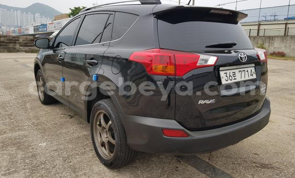 Buy Used Toyota RAV4 Black Car in Abiy Adi in Tigray Buy Used Toyota RAV4 Black Car in Abiy Adi in Tigray