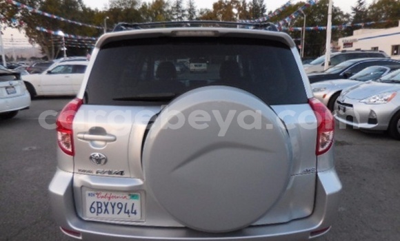 Buy Used Toyota RAV4 Silver Car in Abiy Adi in Tigray Buy Used Toyota RAV4 Silver Car in Abiy Adi in Tigray