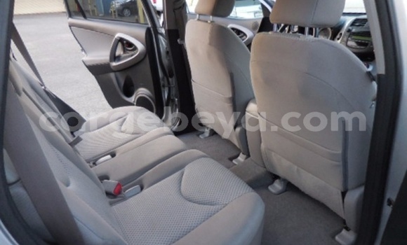 Buy Used Toyota RAV4 Silver Car in Abiy Adi in Tigray Buy Used Toyota RAV4 Silver Car in Abiy Adi in Tigray