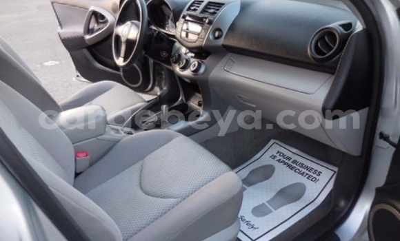 Buy Used Toyota RAV4 Silver Car in Abiy Adi in Tigray Buy Used Toyota RAV4 Silver Car in Abiy Adi in Tigray