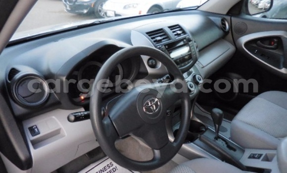 Buy Used Toyota RAV4 Silver Car in Abiy Adi in Tigray Buy Used Toyota RAV4 Silver Car in Abiy Adi in Tigray