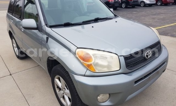 Buy Used Toyota RAV4 Blue Car in Abiy Adi in Tigray Buy Used Toyota RAV4 Blue Car in Abiy Adi in Tigray
