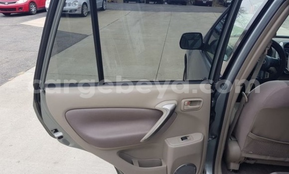 Buy Used Toyota RAV4 Blue Car in Abiy Adi in Tigray Buy Used Toyota RAV4 Blue Car in Abiy Adi in Tigray