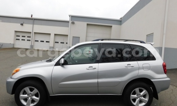 Buy Used Toyota RAV4 Silver Car in Abiy Adi in Tigray Buy Used Toyota RAV4 Silver Car in Abiy Adi in Tigray