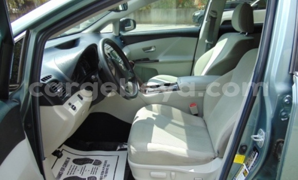 Buy Used Toyota Venza Blue Car in Abiy Adi in Tigray Buy Used Toyota Venza Blue Car in Abiy Adi in Tigray