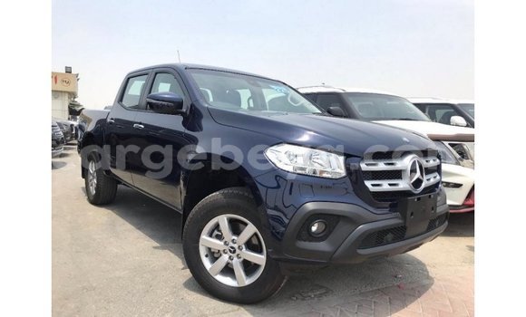 ይግዙ Imported Mercedes-Benz 250 ሰማያዊ መኪና በ Import - Dubai በ ኢትዮጵያ ይግዙ Imported Mercedes-Benz 250 ሰማያዊ መኪና በ Import - Dubai በ ኢትዮጵያ