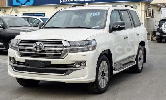 Buy Import Toyota Land Cruiser White Car in Import - Dubai in Ethiopia Buy Import Toyota Land Cruiser White Car in Import - Dubai in Ethiopia