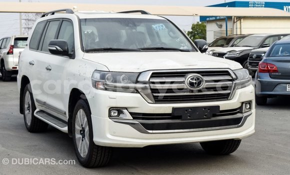 Buy Import Toyota Land Cruiser White Car in Import - Dubai in Ethiopia Buy Import Toyota Land Cruiser White Car in Import - Dubai in Ethiopia