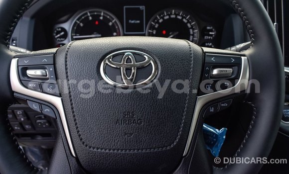Buy Import Toyota Land Cruiser White Car in Import - Dubai in Ethiopia Buy Import Toyota Land Cruiser White Car in Import - Dubai in Ethiopia