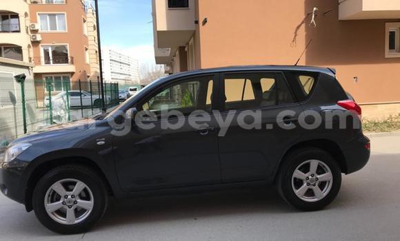 Buy Used Toyota RAV4 Black Car in Addis–Ababa in Ethiopia Buy Used Toyota RAV4 Black Car in Addis–Ababa in Ethiopia
