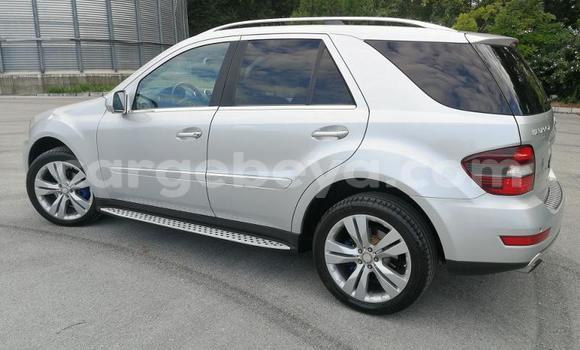 Buy Used Mercedes-Benz ML–Class Silver Car in Addis–Ababa in Ethiopia Buy Used Mercedes-Benz ML–Class Silver Car in Addis–Ababa in Ethiopia