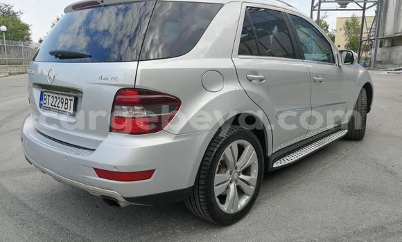 Buy Used Mercedes-Benz ML–Class Silver Car in Addis–Ababa in Ethiopia Buy Used Mercedes-Benz ML–Class Silver Car in Addis–Ababa in Ethiopia