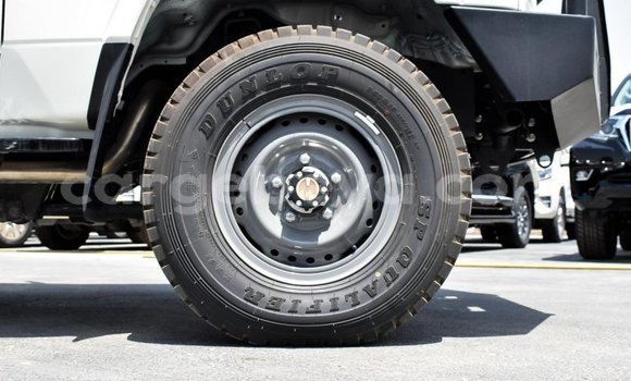 Buy New Toyota Land Cruiser White Car in Abiy Adi in Tigray Buy New Toyota Land Cruiser White Car in Abiy Adi in Tigray