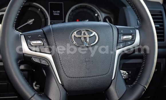 Buy New Toyota Land Cruiser White Car in Abomsa in Oromia Buy New Toyota Land Cruiser White Car in Abomsa in Oromia